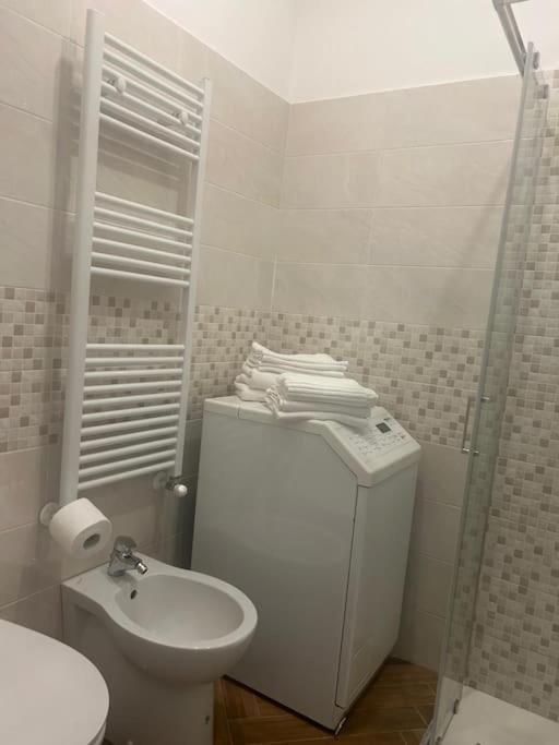 Appartamento Re Di Roma Exteriör bild